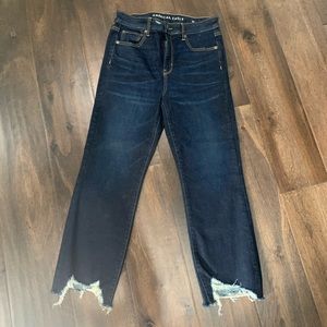 American Eagle Hi Rise Crop Flare jean 8 short